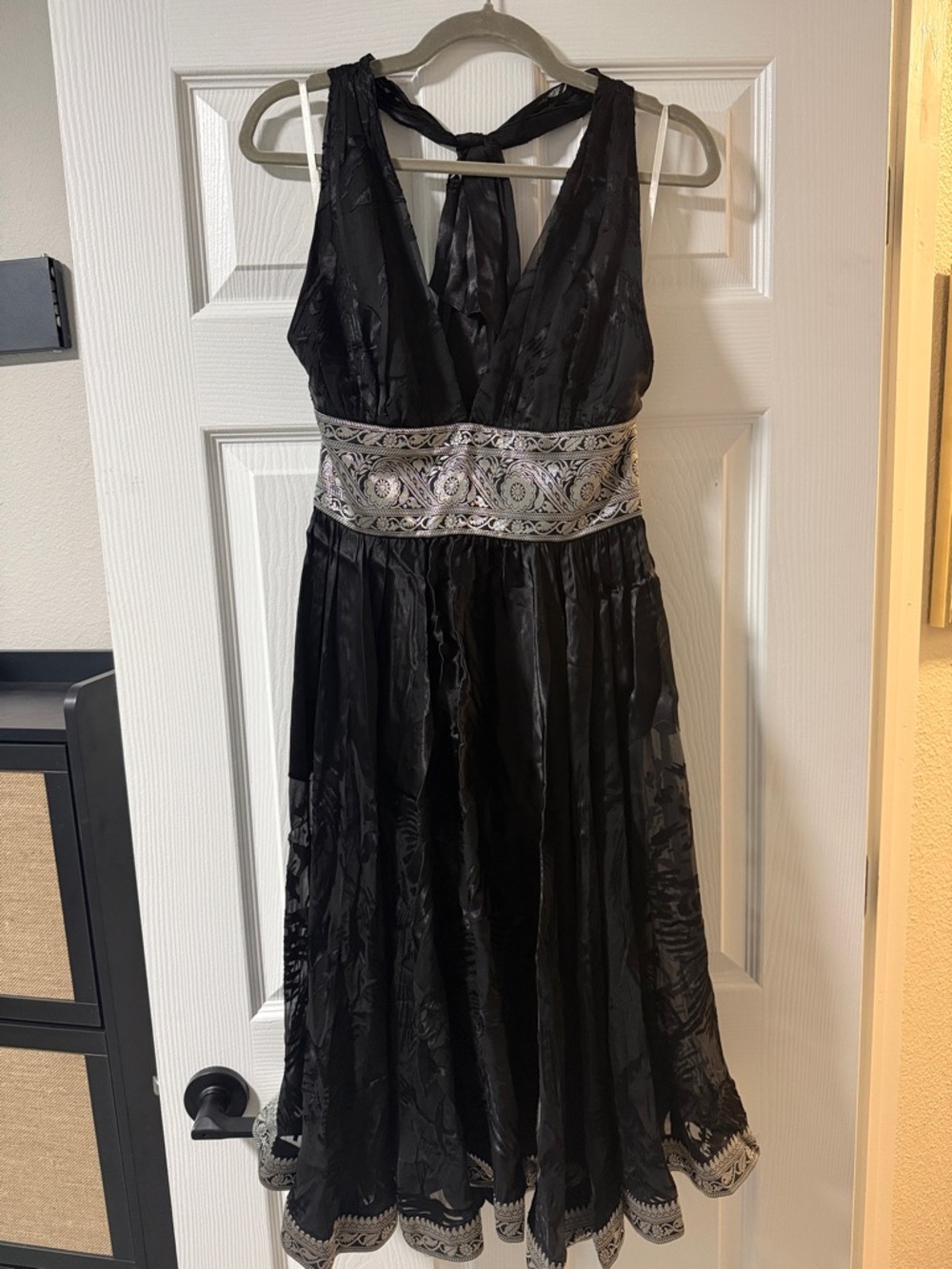 Elegant Black Silk Backless Halter Dress with Silver Embroidered Waist